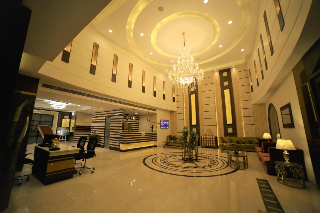 Hotel Imperia Suites ジャランダール エクステリア 写真