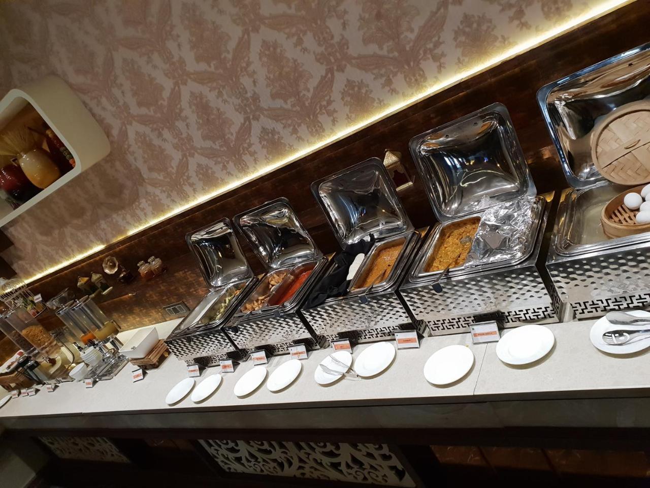 Hotel Imperia Suites ジャランダール エクステリア 写真